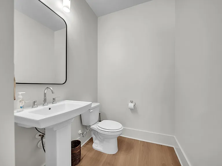 8420 Ashbury Ct — Photo 30