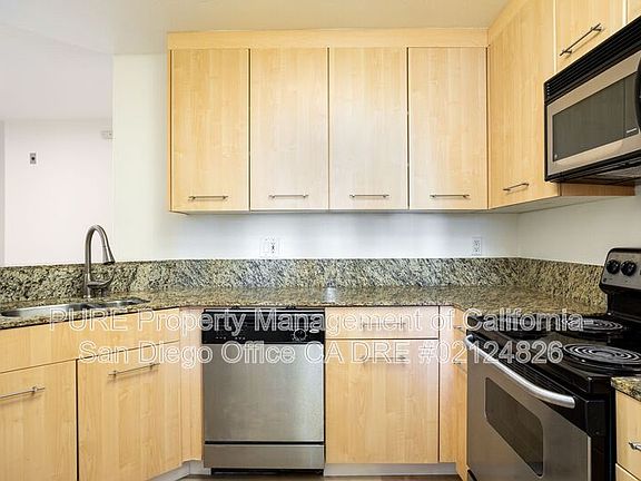 4th image of 7415 Charmant Dr #2513