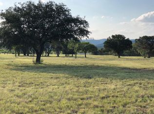 95 W Robin Ln, Camp Wood, TX 78833