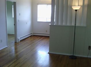 2027 W Galbraith Rd APT 2, Cincinnati, OH 45239