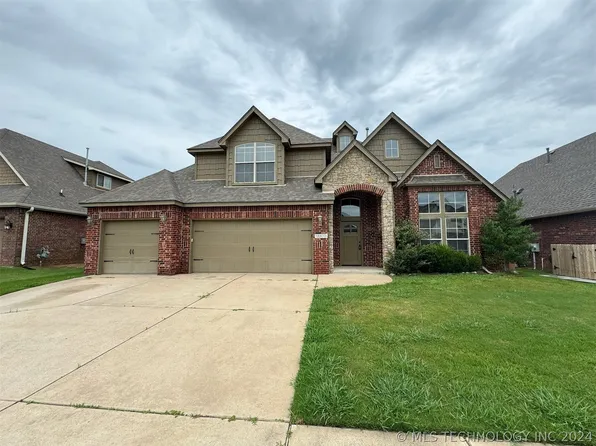 18611 E 43rd St, Tulsa, OK 74134