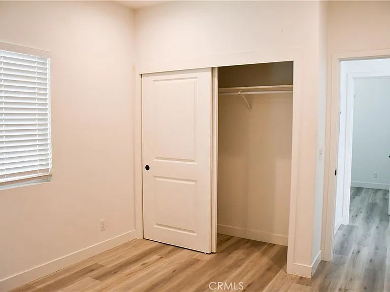 994 Valencia St #101 — Photo 27