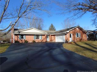 5422 W Sr 256, Madison, IN 47250