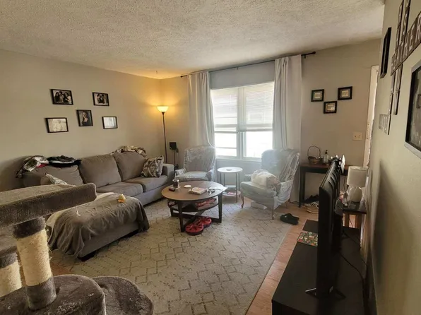 609-611 Rockledge Rd, Lawrence, KS 66049