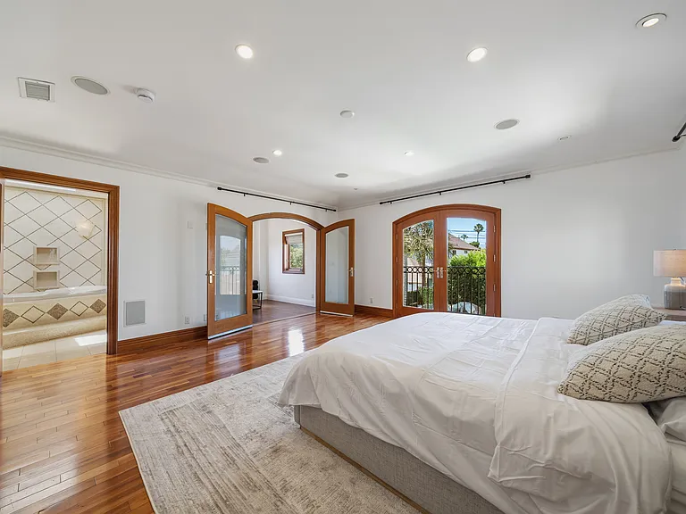 9031 Cresta Dr — Photo 42