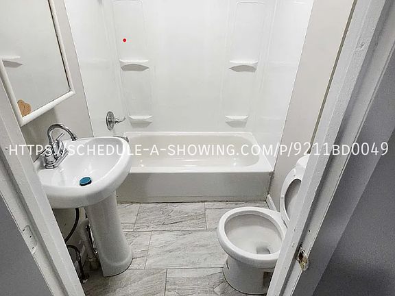 5th image of 6151 Market St #3F-1