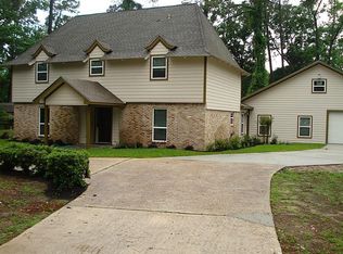 15370 Pinehurst Cir, Conroe, TX 77384