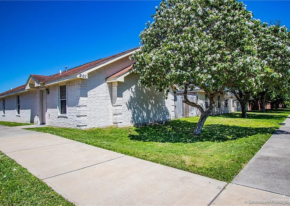 1st image of 901 English Ave APT 2