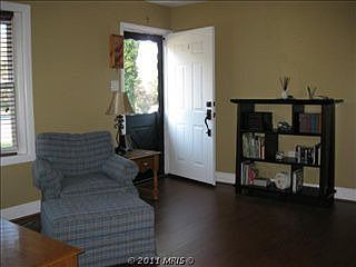 3rd image of 2001 Cumberland Dr