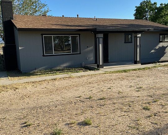 3rd image of 1260 W Avenue L12
