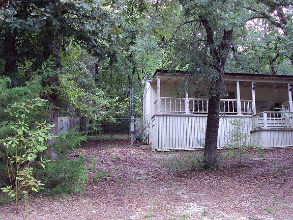 4th image of 190 Mimosa Dr