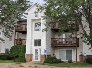 4619 1st Ave SW APT 4, Cedar Rapids, IA 52405