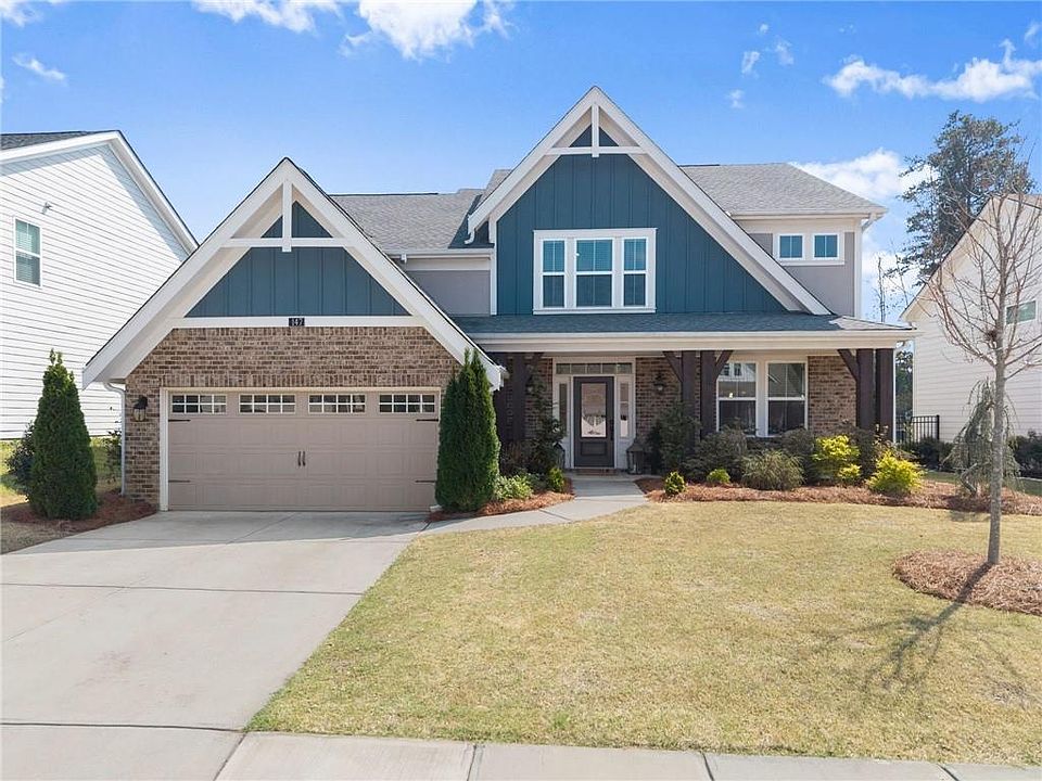 1st image of 147 Michigan Cir