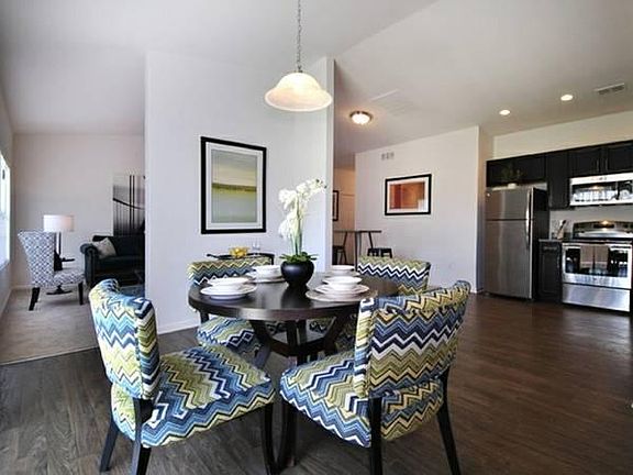 3rd image of 3978 Grassland Way