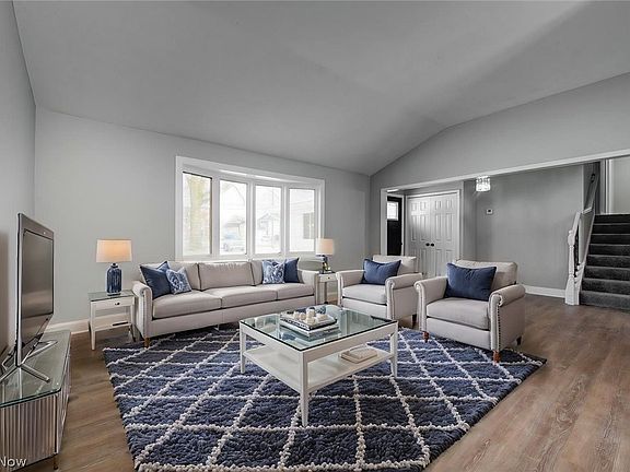 5th image of 16667 Drake Rd