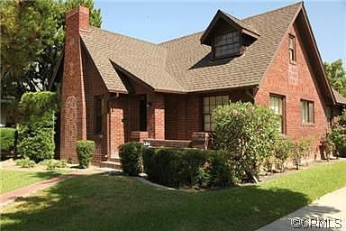 1st image of 429 E Rosewood Ct