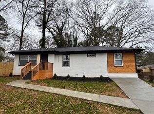 2131 Holly Hill Dr, Decatur, GA 30032