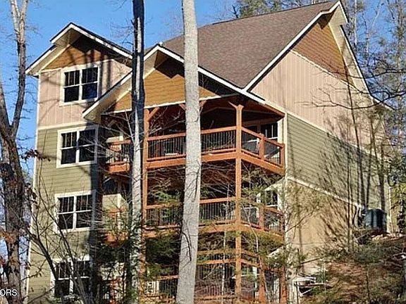 2nd image of 1204 Bianca Way