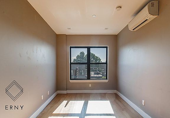 2nd image of 650 Marcy Avenue Aprtment #8