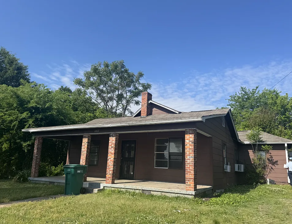 Building Photo - 1017 Hunter Ave