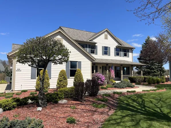 N74W28770 Zimmers CROSSING, Hartland, WI 53029