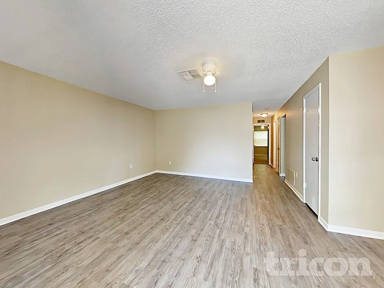 4348 Black Fox Dr — Photo 10