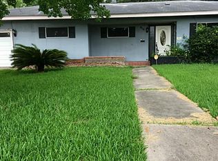 804 W Sterling St, Baytown, TX 77520