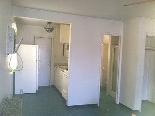 2nd image of 1337 N Golden State Blvd