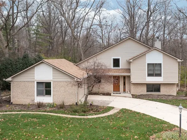 425 Lockhart Ct, Vandalia, OH 45377