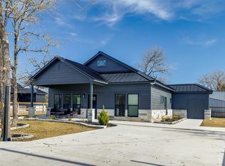 308 Sweet Gum Ln, Somerville, TX 77879
