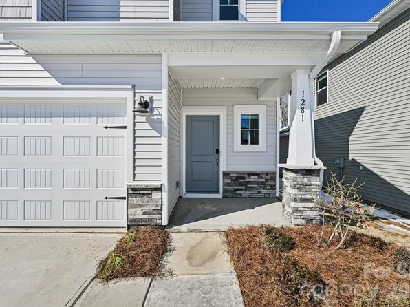 1281 30th Street Ln NE, Conover, NC 28613