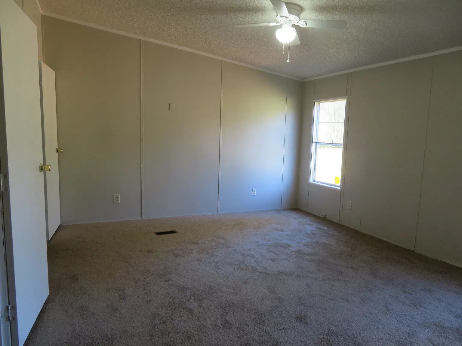3 bed, 1568 sqft, $1,600 — Photo 3