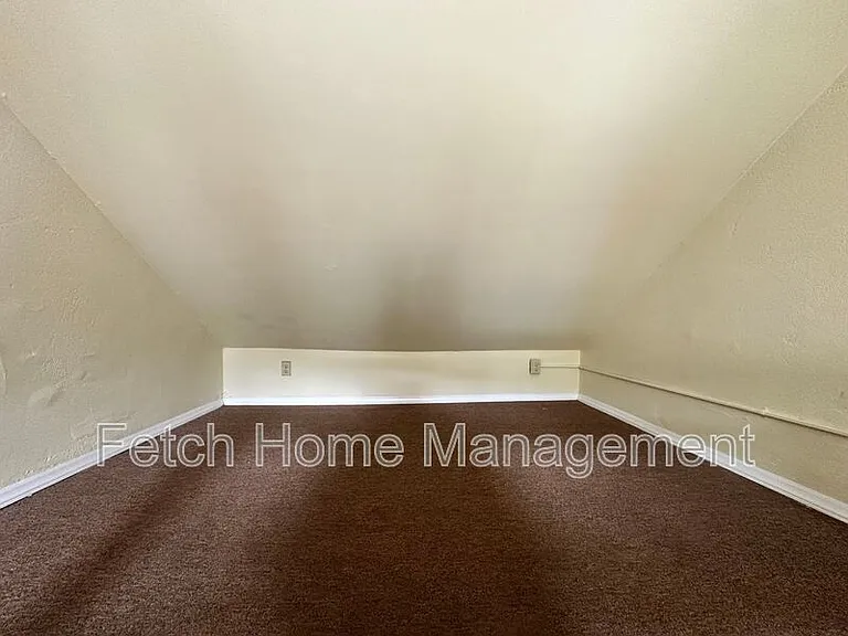 1024 Birch St — Photo 28