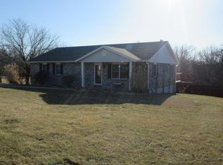 812 Branch Rd, Holts Summit, MO 65043