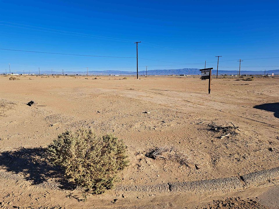 1st image of 1938 Betty Ave
