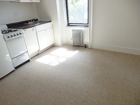 Rented by John O'Kelly Real Estate | media 18