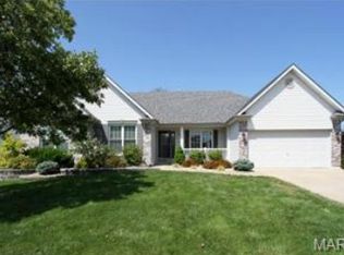 3321 Douglas Fir Cir, Saint Charles, MO 63303