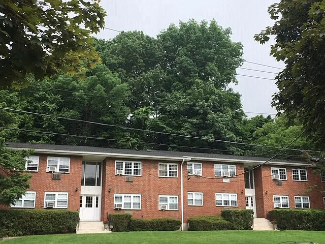 255 West St #1A
