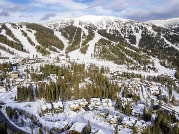 303 Wood Run Dr #A, Whitefish, MT 59937