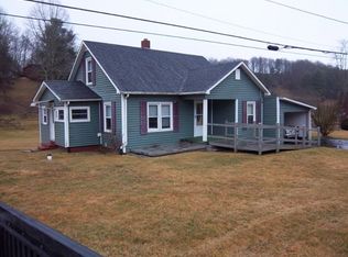 3772 Pipers Gap Rd, Galax, VA 24333