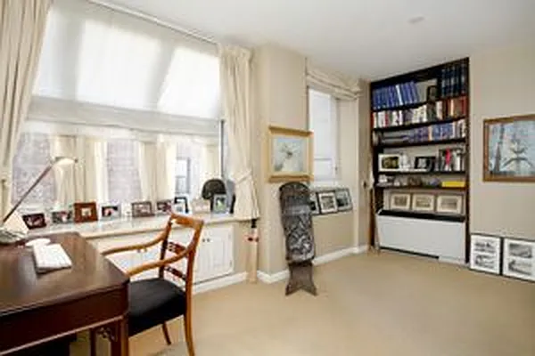 Rented by Douglas Elliman | media 19