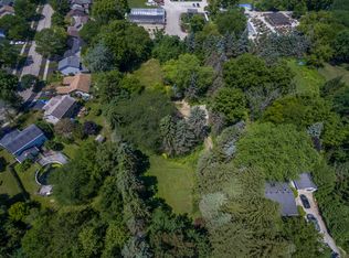 1127 Tuthill Rd, Naperville, IL 60563