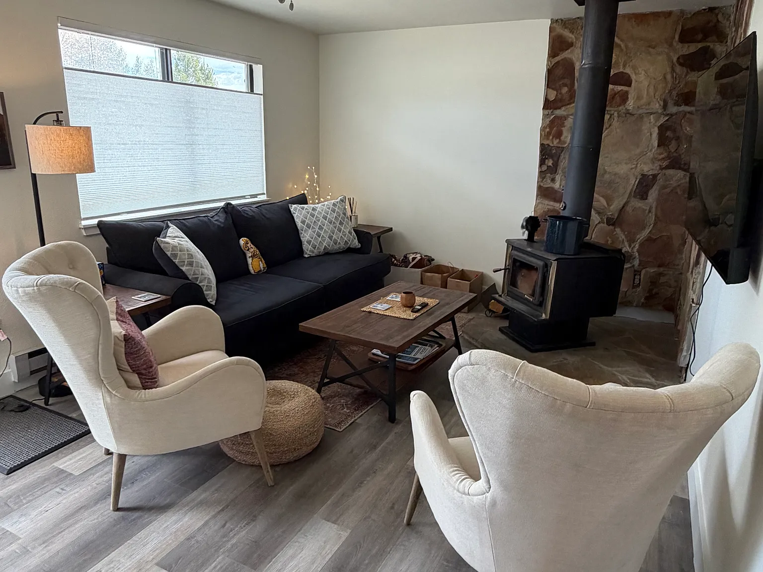 3 bed, 1008 sqft, $1,850 — Photo 4