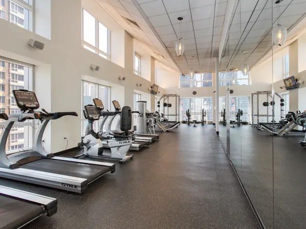 350 West 42nd Street image 13 of 17