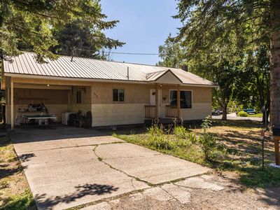 6856 Eisenhower St, Bonners Ferry, ID, 83805