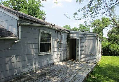 2nd image of 7402 Greenport Dr