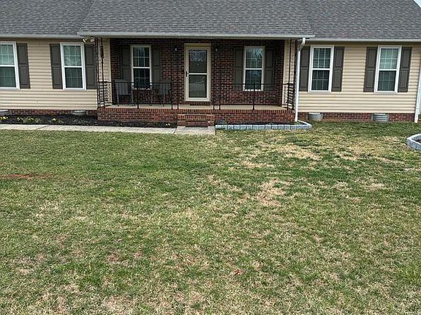 209 Charleston Ridge Dr