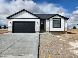 3547 Modesto Dr, Ammon, ID 83406