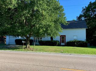 4164 Douglas Rd, Millstadt, IL 62260