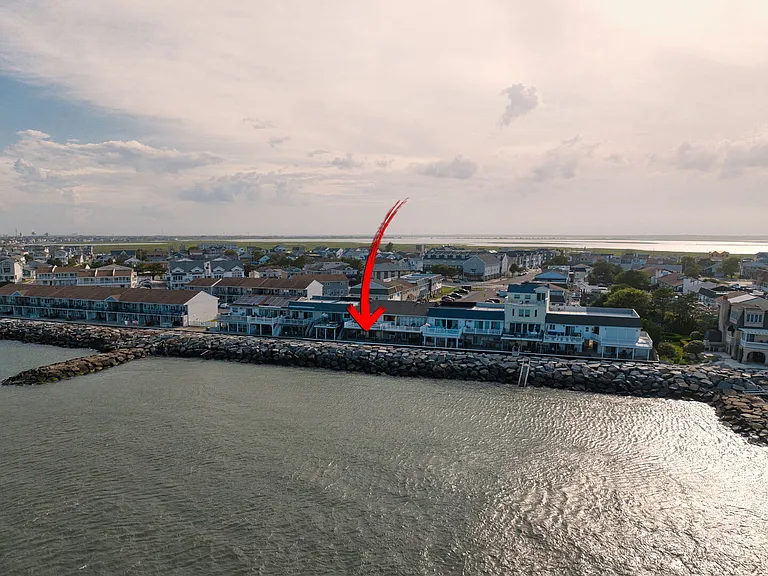 Seaview Ct — Photo 38